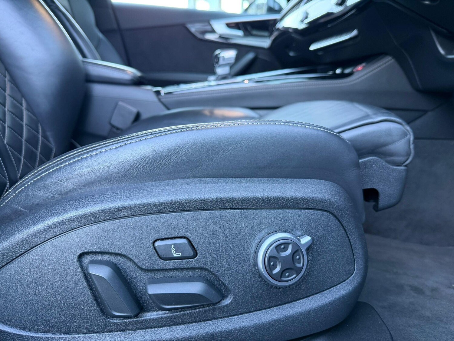 Used Audi A4 2019 for sale - 77497018: Photo 17