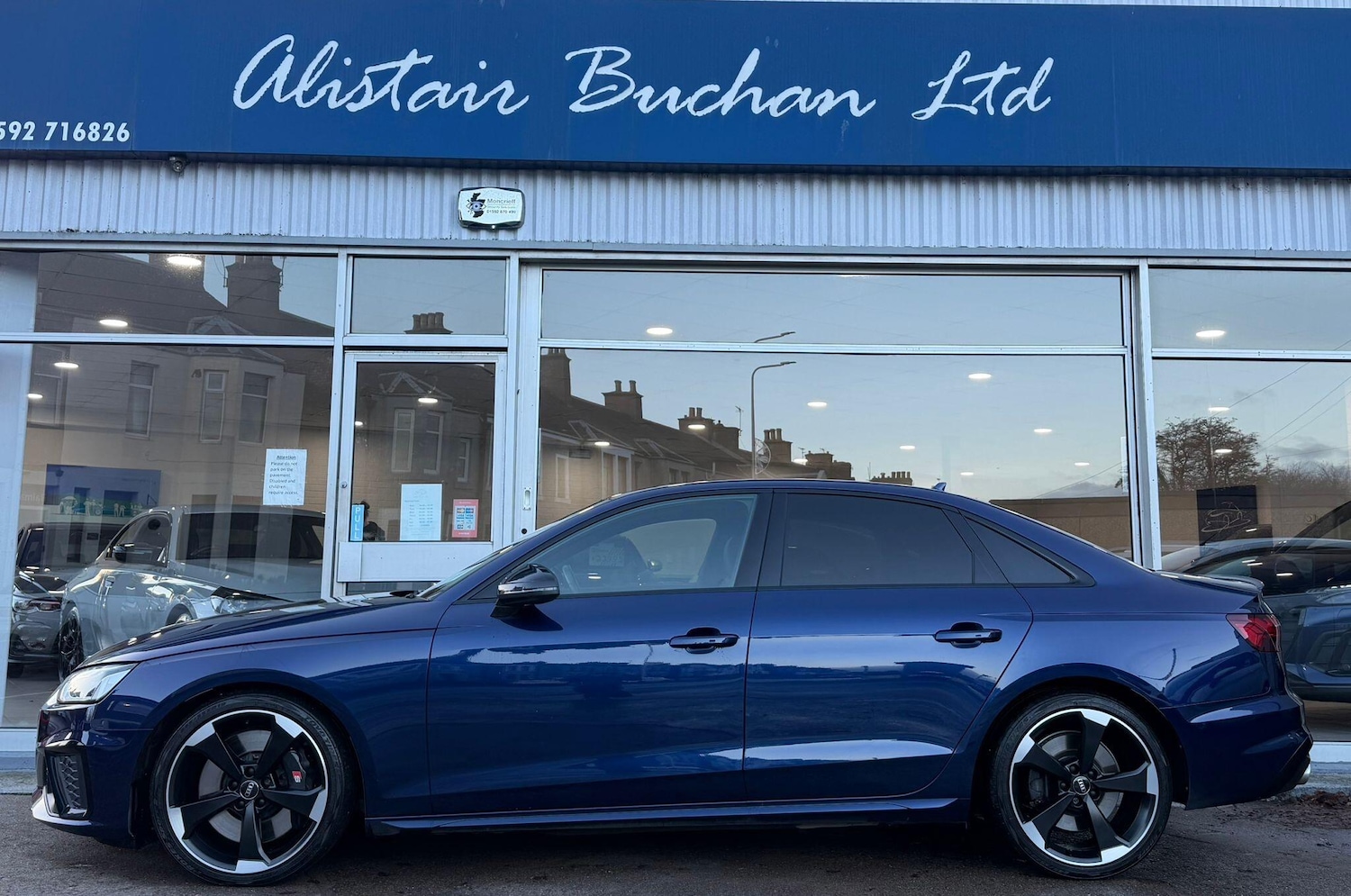 Used Audi A4 2019 for sale - 77497018: Photo 2