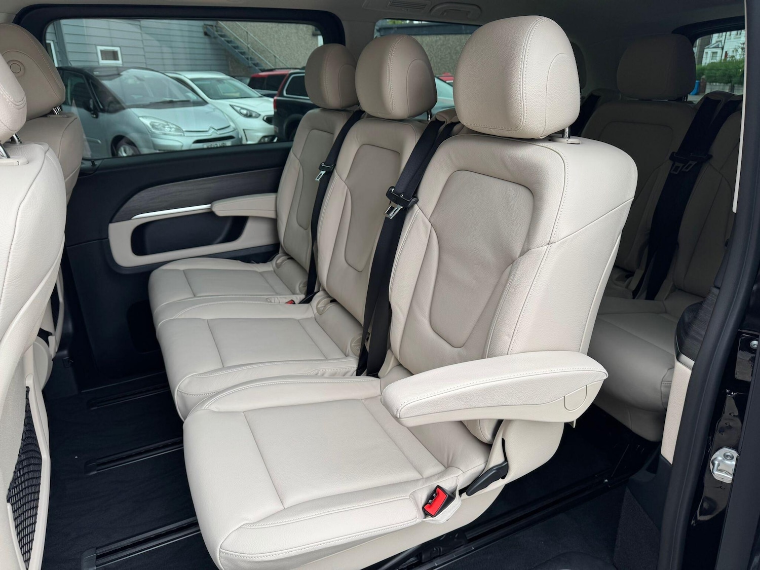 Used Mercedes-Benz V-Class for sale - 76942714: Photo 12