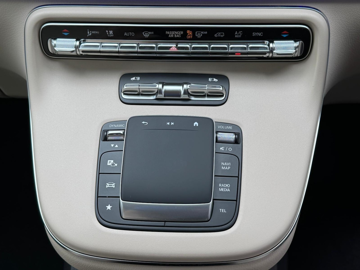 Used Mercedes-Benz V-Class for sale - 76942714: Photo 18