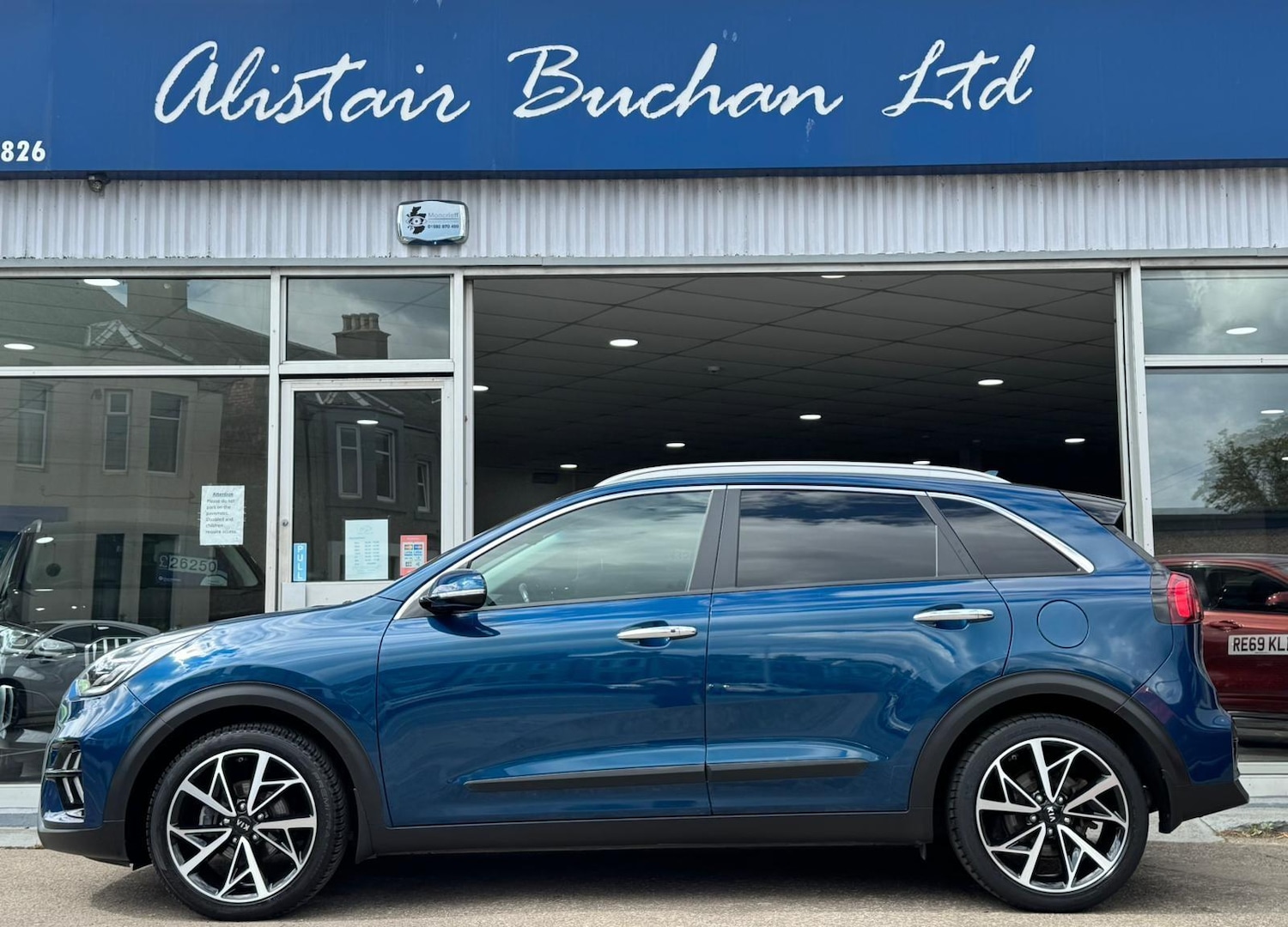 Used Kia Niro 2019 for sale - 76647555: Photo 2