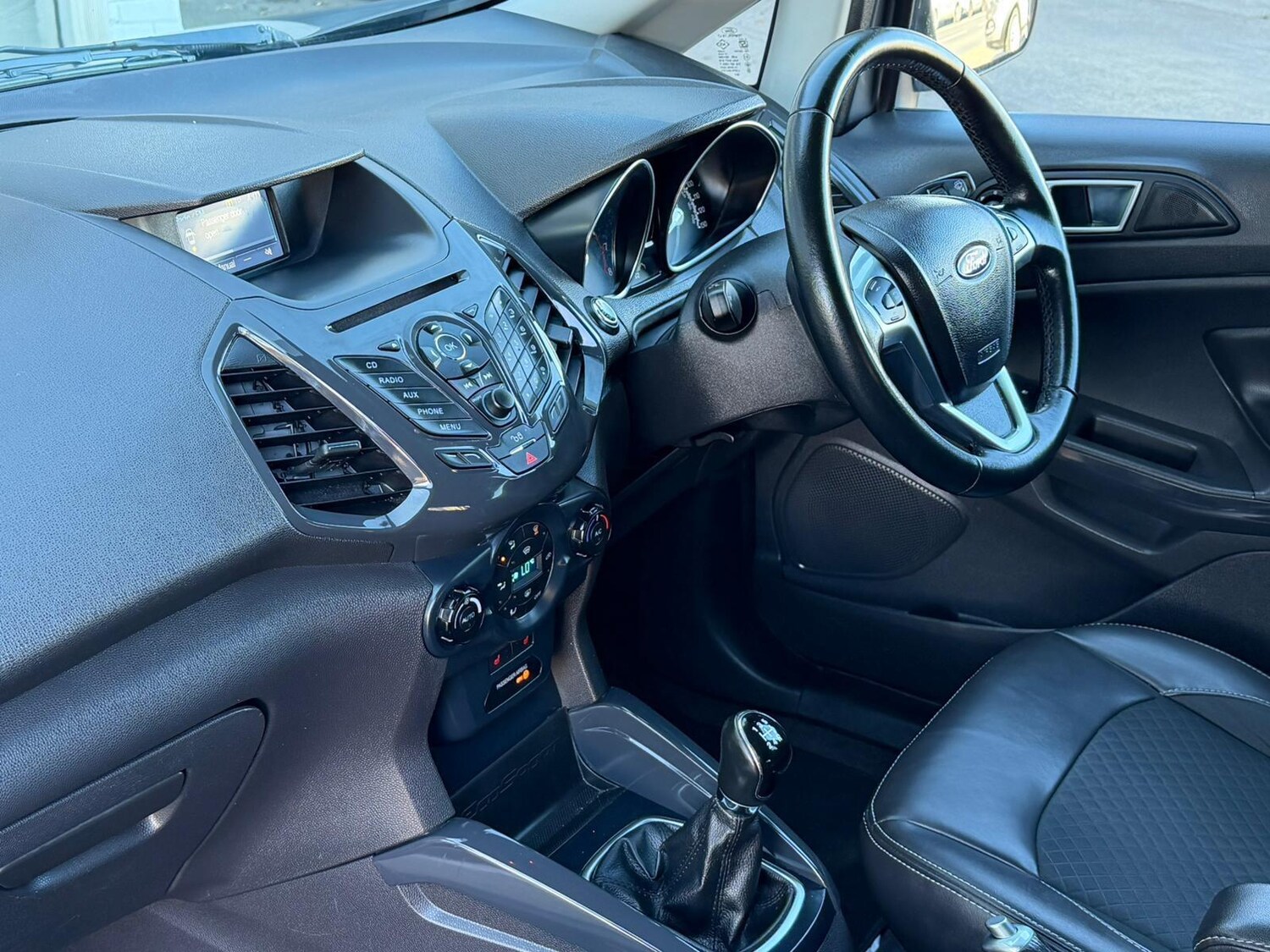 Used Ford Ecosport 2017 for sale - 78019837: Photo 8