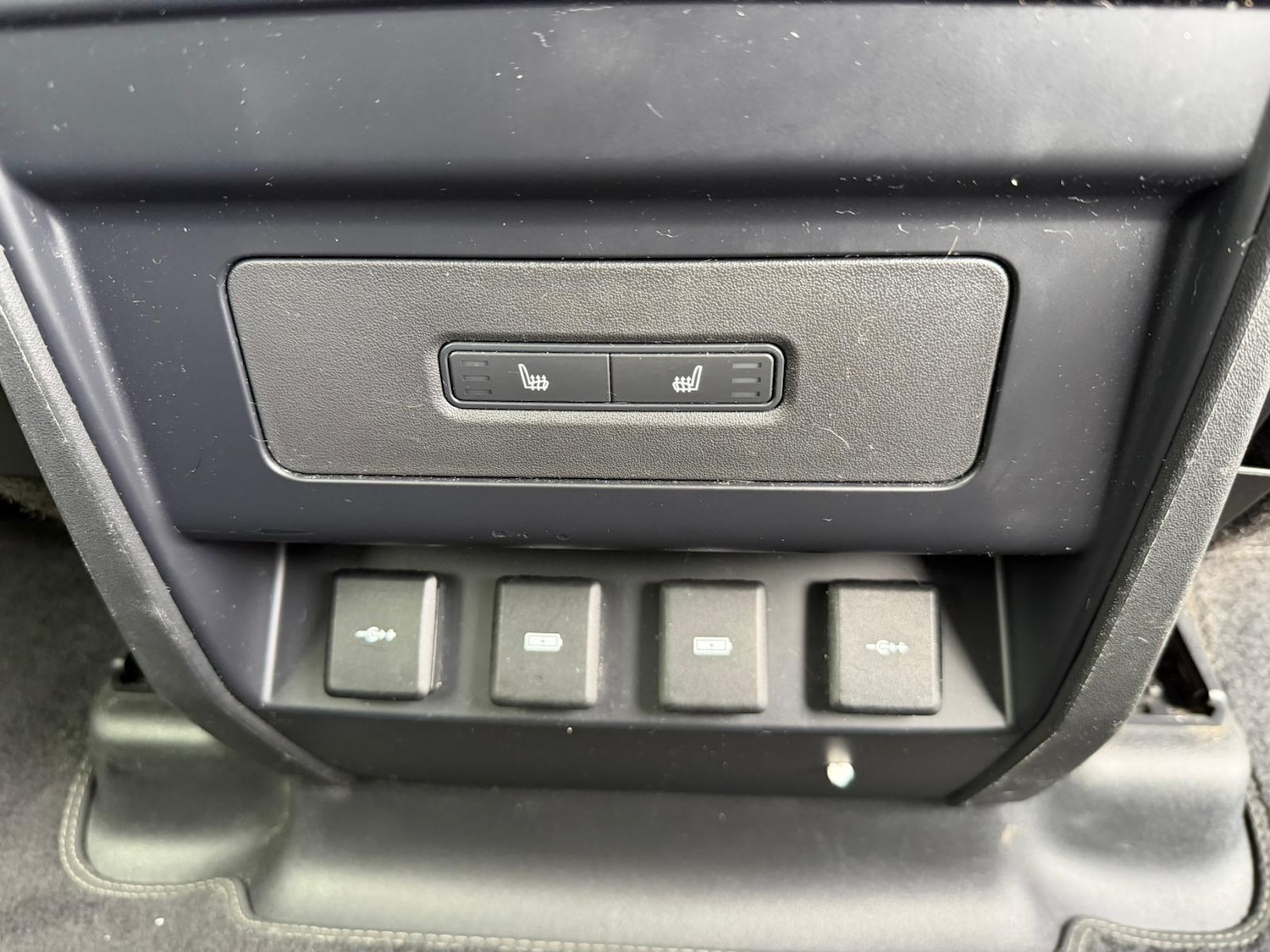 Used Land Rover Defender 2020 for sale - 76647580: Photo 12