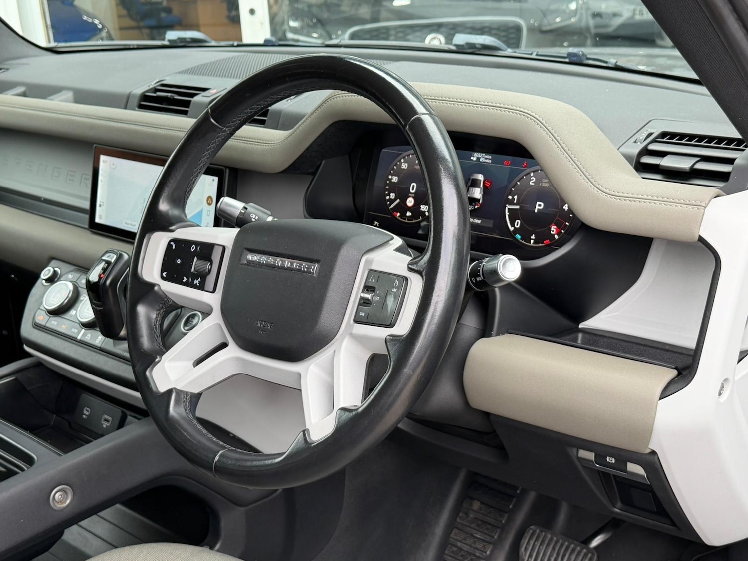 Used Land Rover Defender 2020 for sale - 76647580: Photo 22