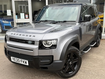Used Land Rover Defender 2020 for sale - 76647580: Photo