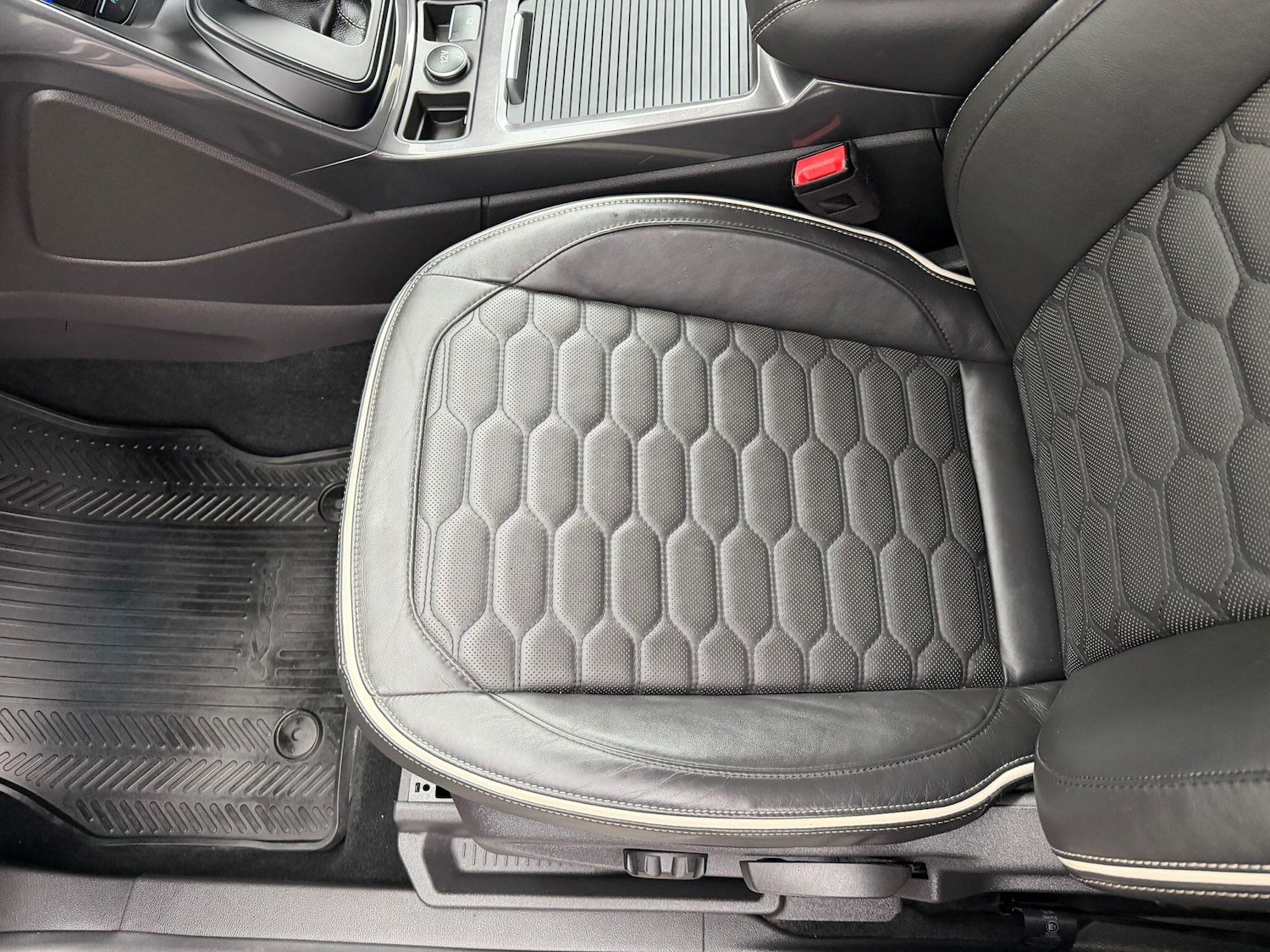 Used Ford Kuga for sale - 77496616: Photo 26