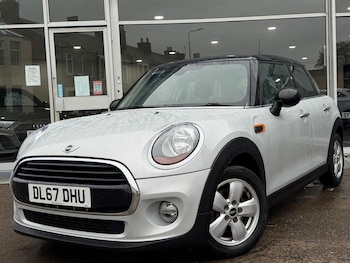 Used MINI Hatch 2017 for sale - 76647607: Photo