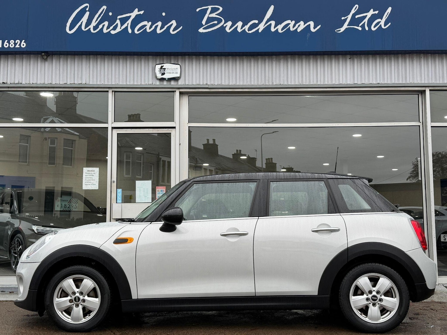 Used MINI Hatch 2017 for sale - 76647607: Photo 2