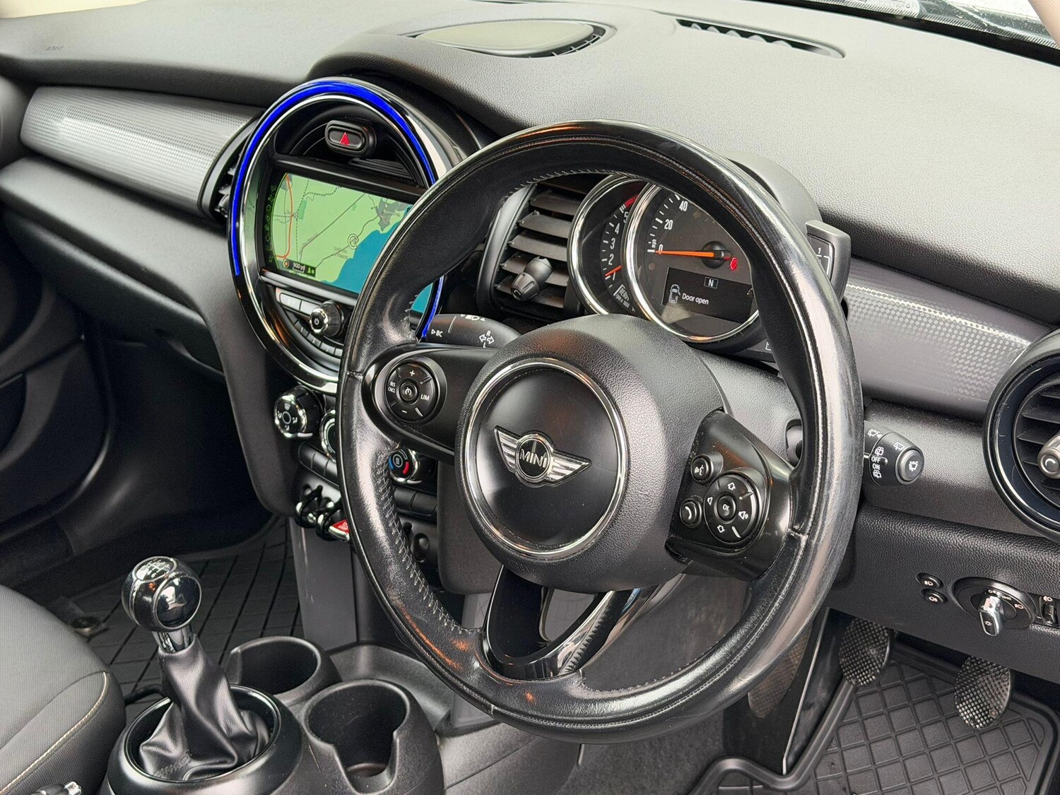 Used MINI Hatch 2017 for sale - 76647607: Photo 25