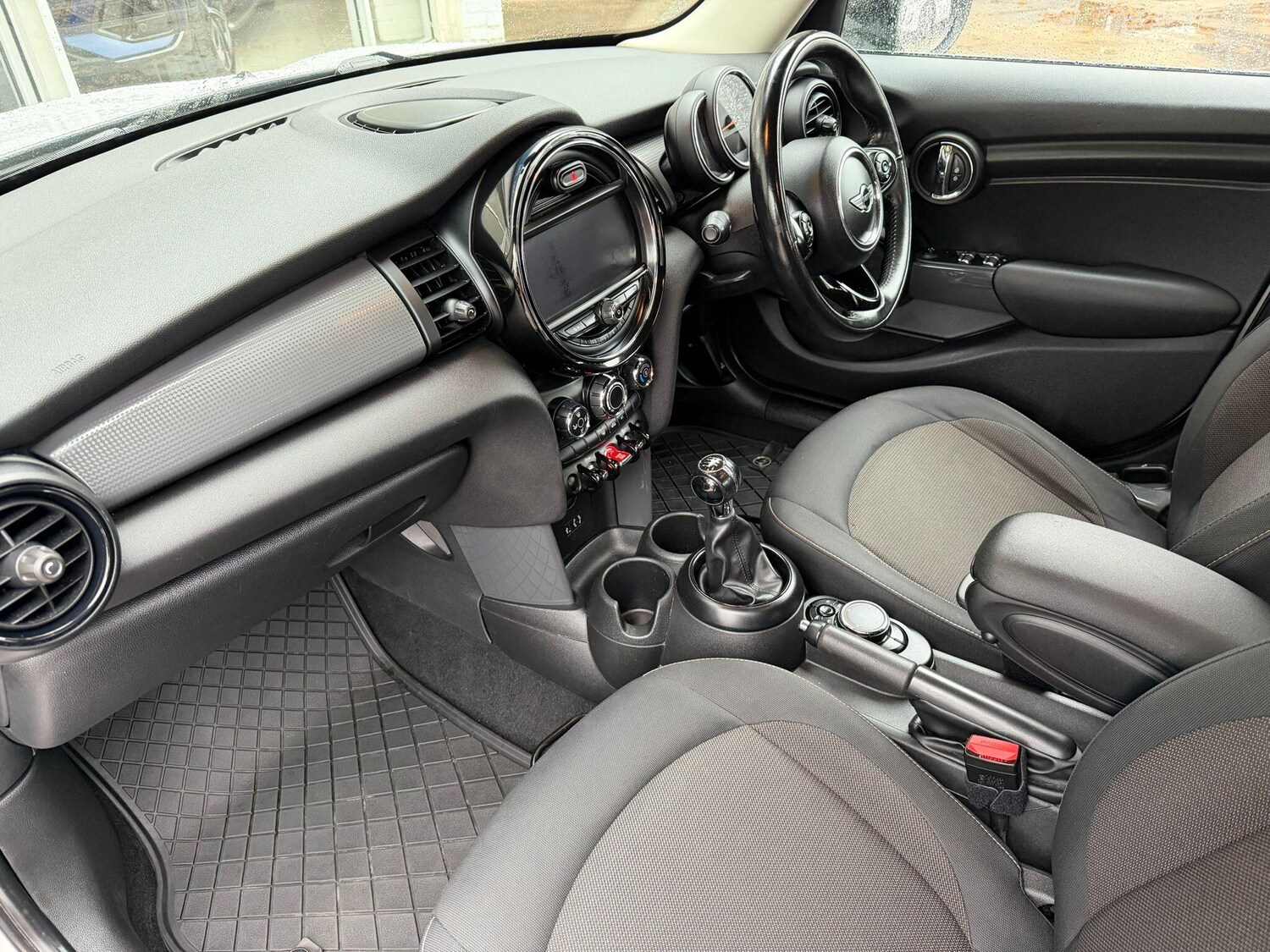 Used MINI Hatch 2017 for sale - 76647607: Photo 27