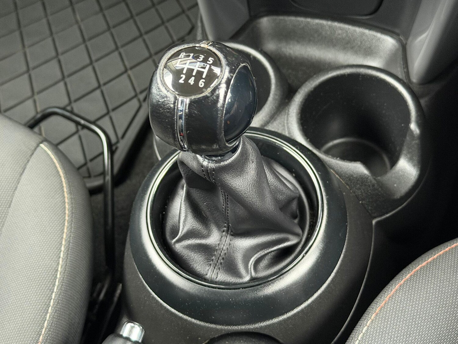 Used MINI Hatch 2017 for sale - 76647607: Photo 6