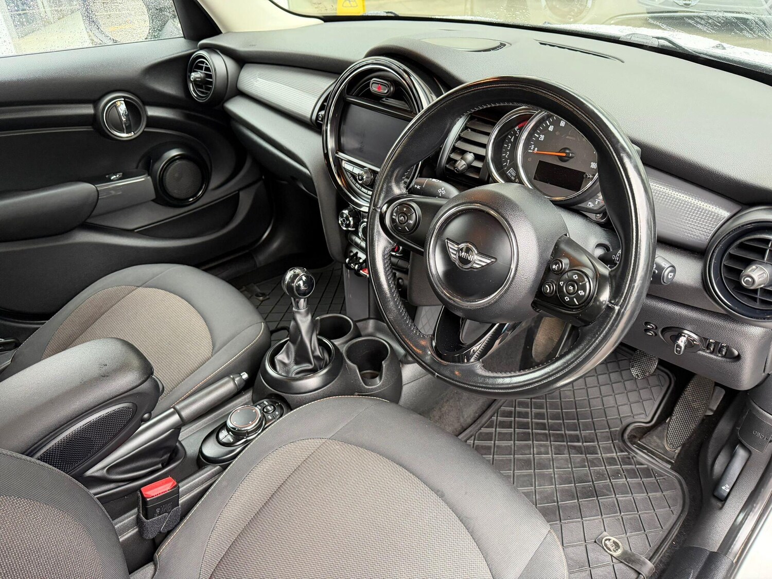 Used MINI Hatch 2017 for sale - 76647607: Photo 7