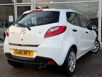 Used Mazda Mazda2 2012 for sale - 77940175: Photo