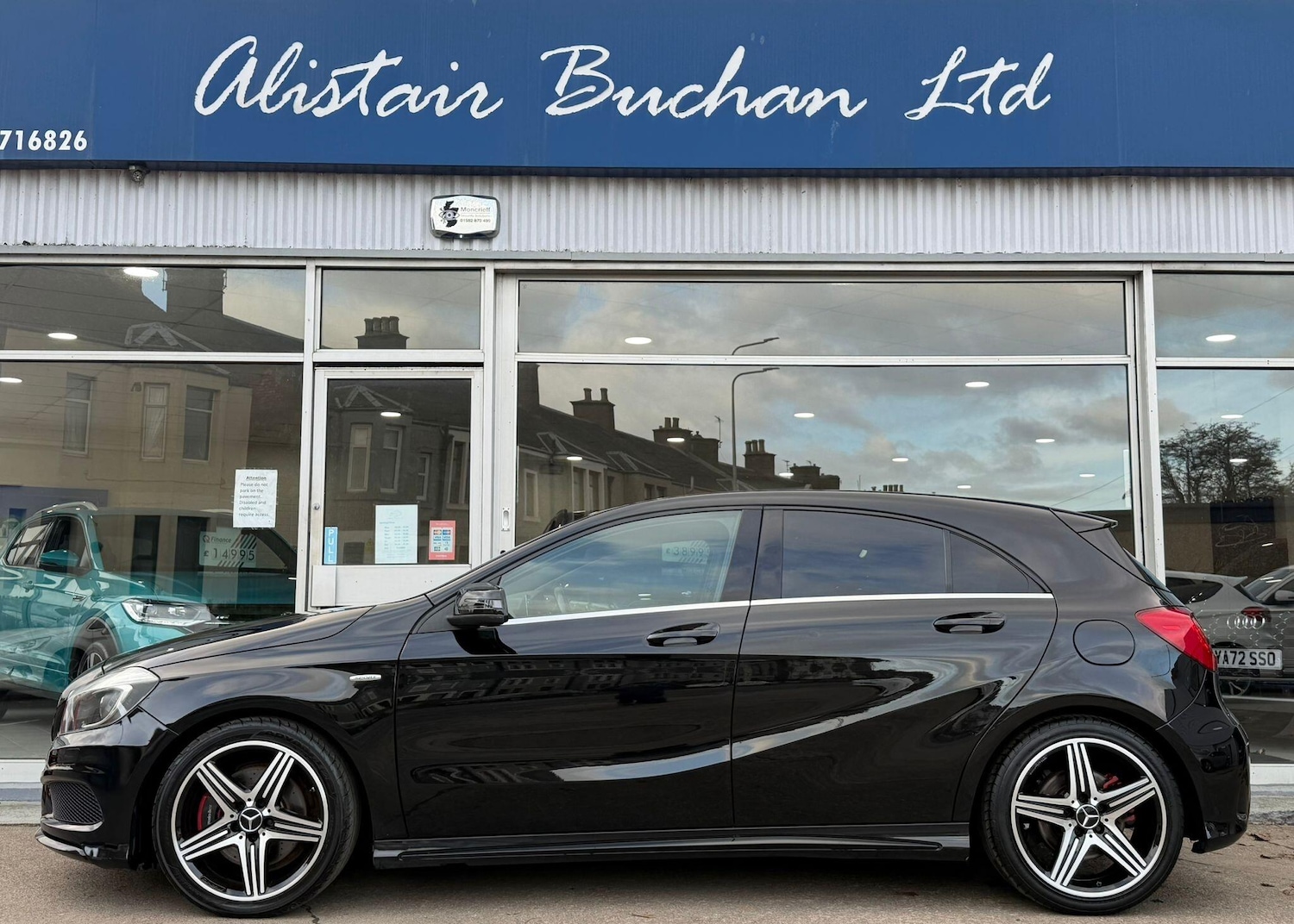 Used Mercedes-Benz A-Class 2014 for sale - 77646926: Photo 2