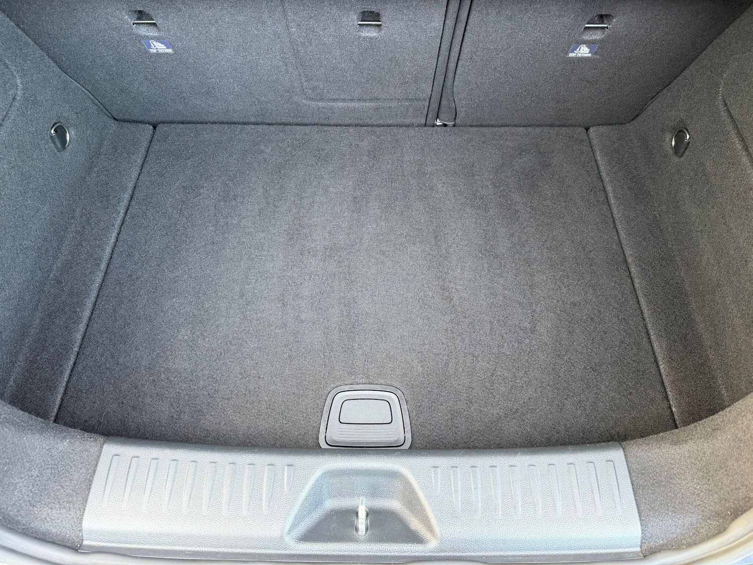 Used Mercedes-Benz A-Class 2014 for sale - 77646926: Photo 23