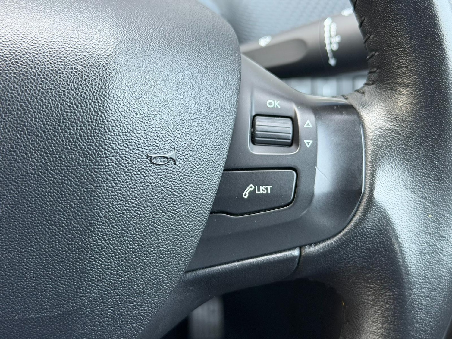 Used Peugeot 2008 2016 for sale - 77387282: Photo 12