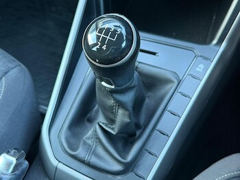 Used Volkswagen Polo 2019 for sale - 77882706: Photo