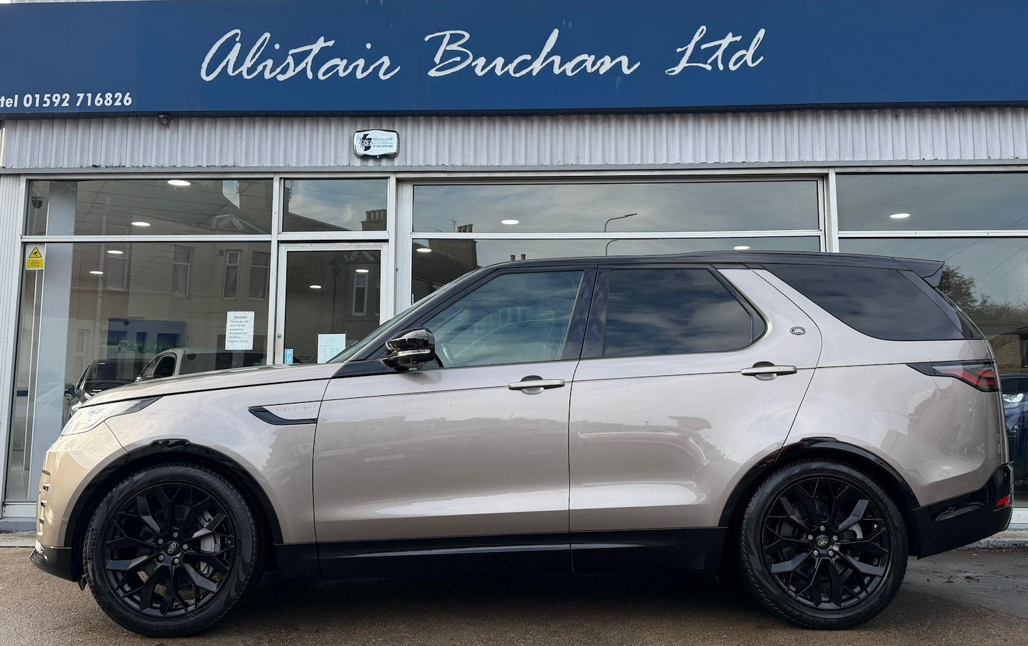 Used Land Rover Discovery for sale - 76855753: Photo 2