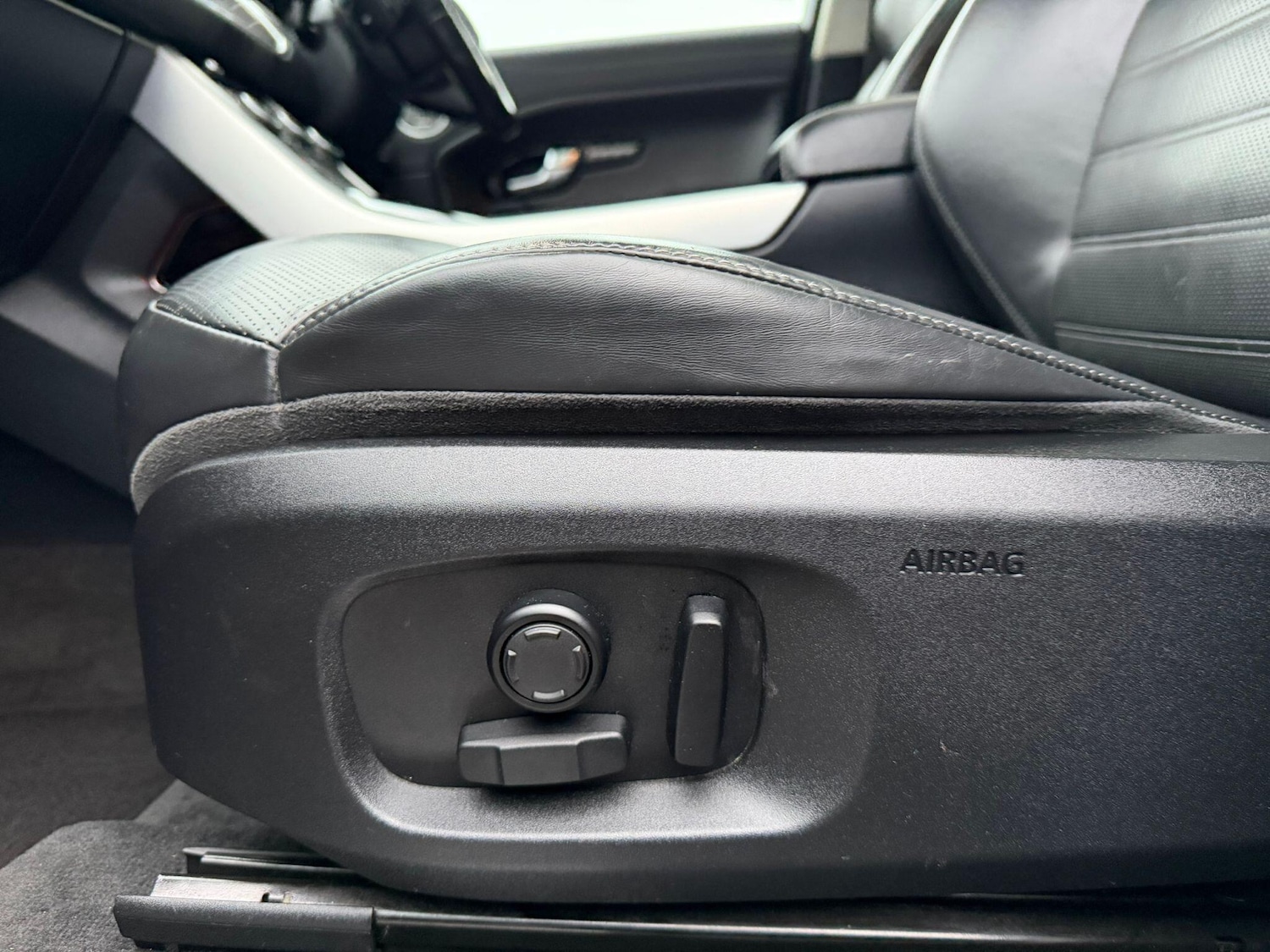 Used Land Rover Range Rover Evoque 2016 for sale - 76715548: Photo 12