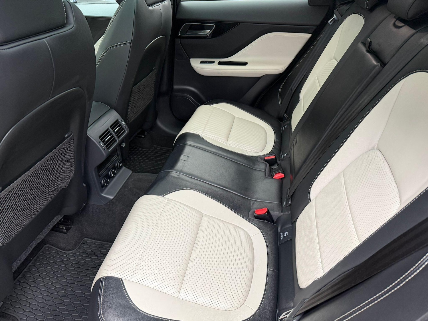 Used Jaguar F-Pace for sale - 77278870: Photo 10