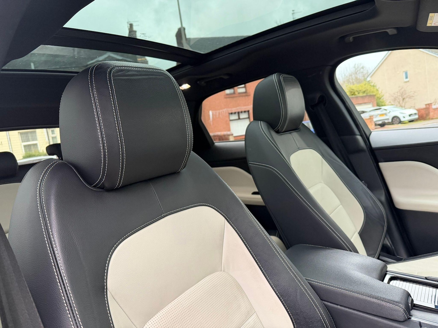 Used Jaguar F-Pace for sale - 77278870: Photo 8