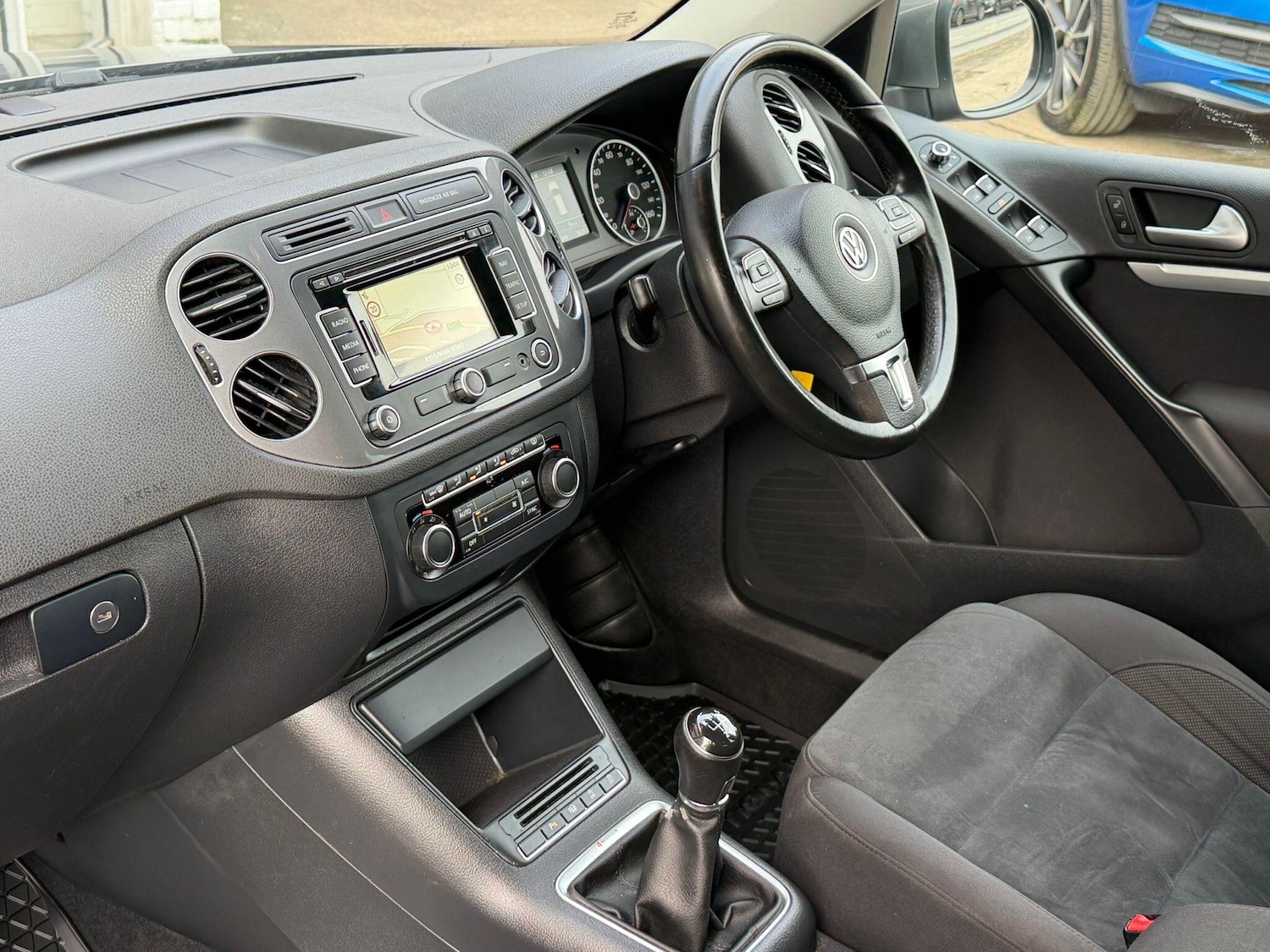 Used Volkswagen Tiguan for sale - 77612222: Photo 6