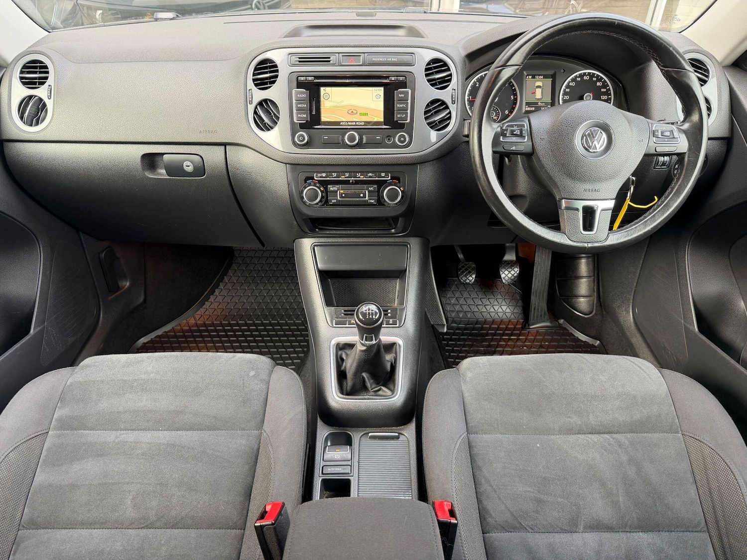 Used Volkswagen Tiguan for sale - 77612222: Photo 8