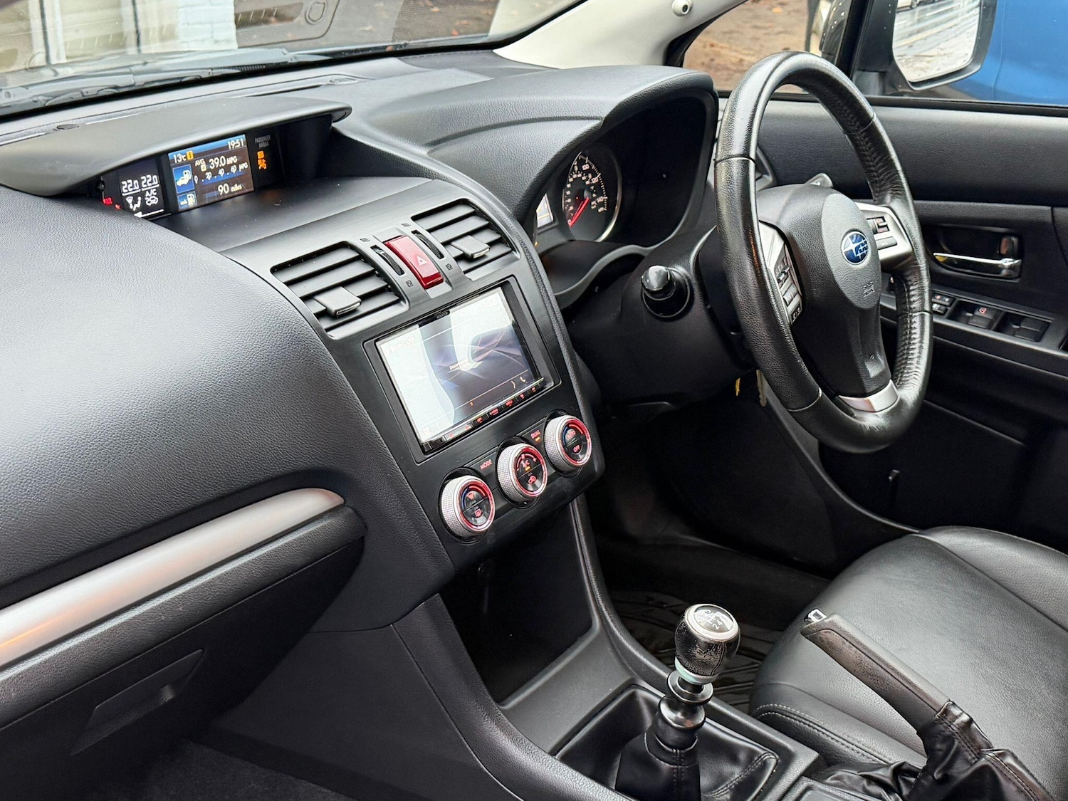 Used Subaru XV 2014 for sale - 76735374: Photo 6