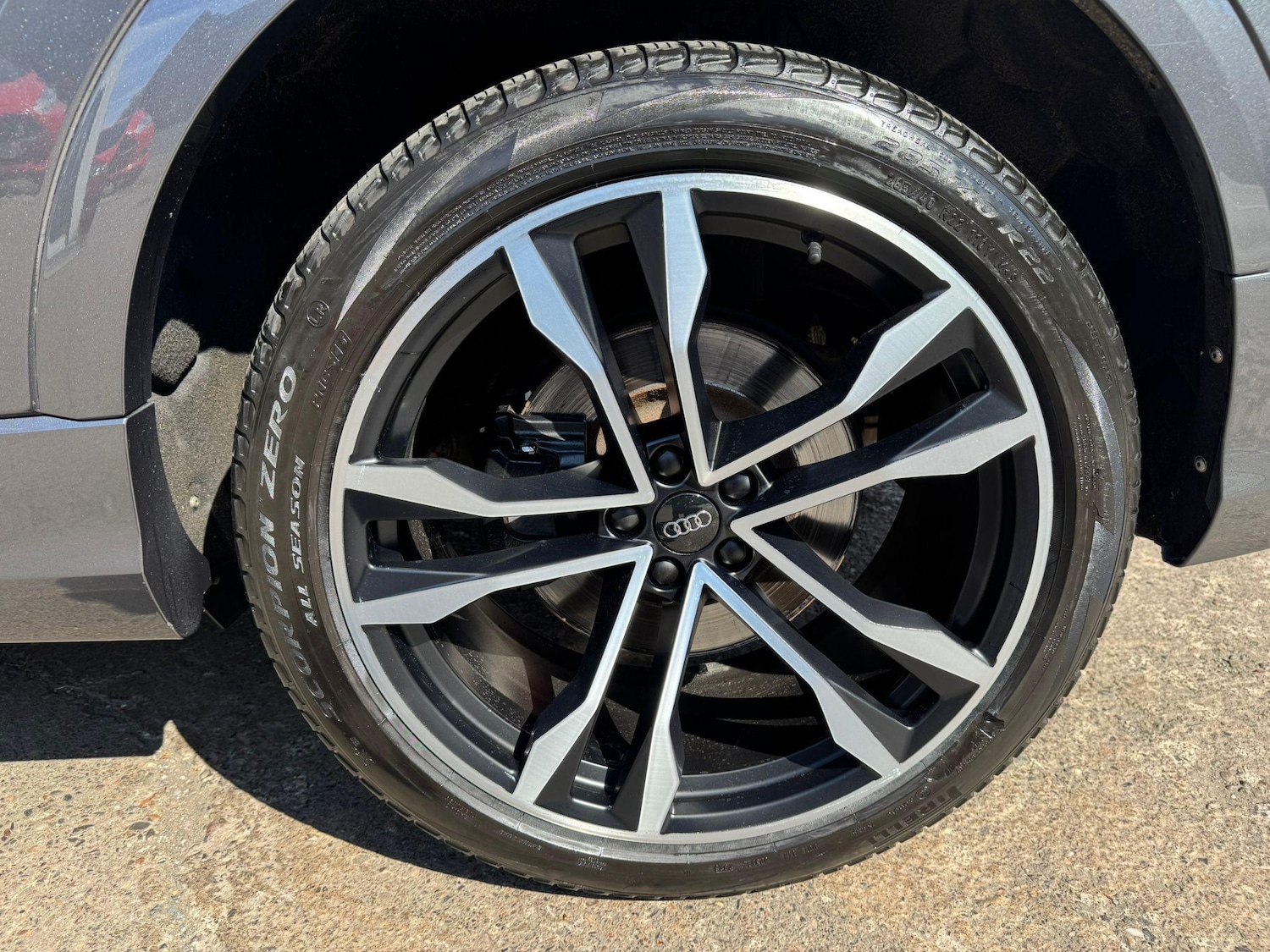 Used Audi Q8 2020 for sale - 76647463: Photo 21