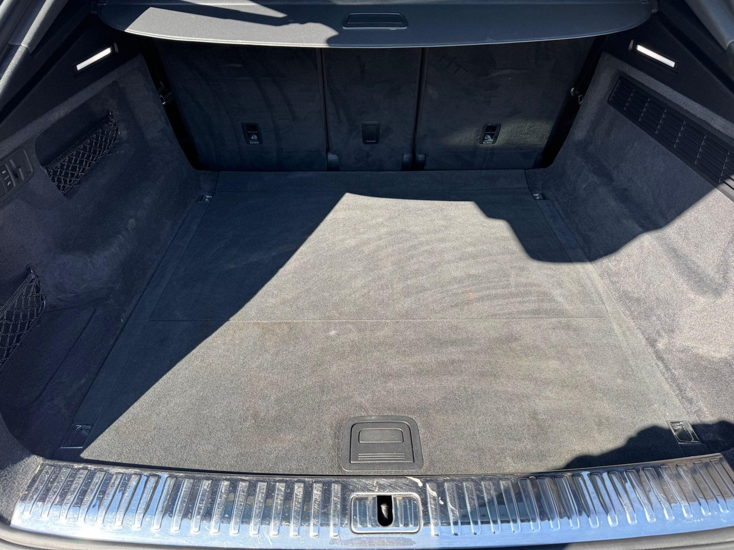 Used Audi Q8 2020 for sale - 76647463: Photo 27