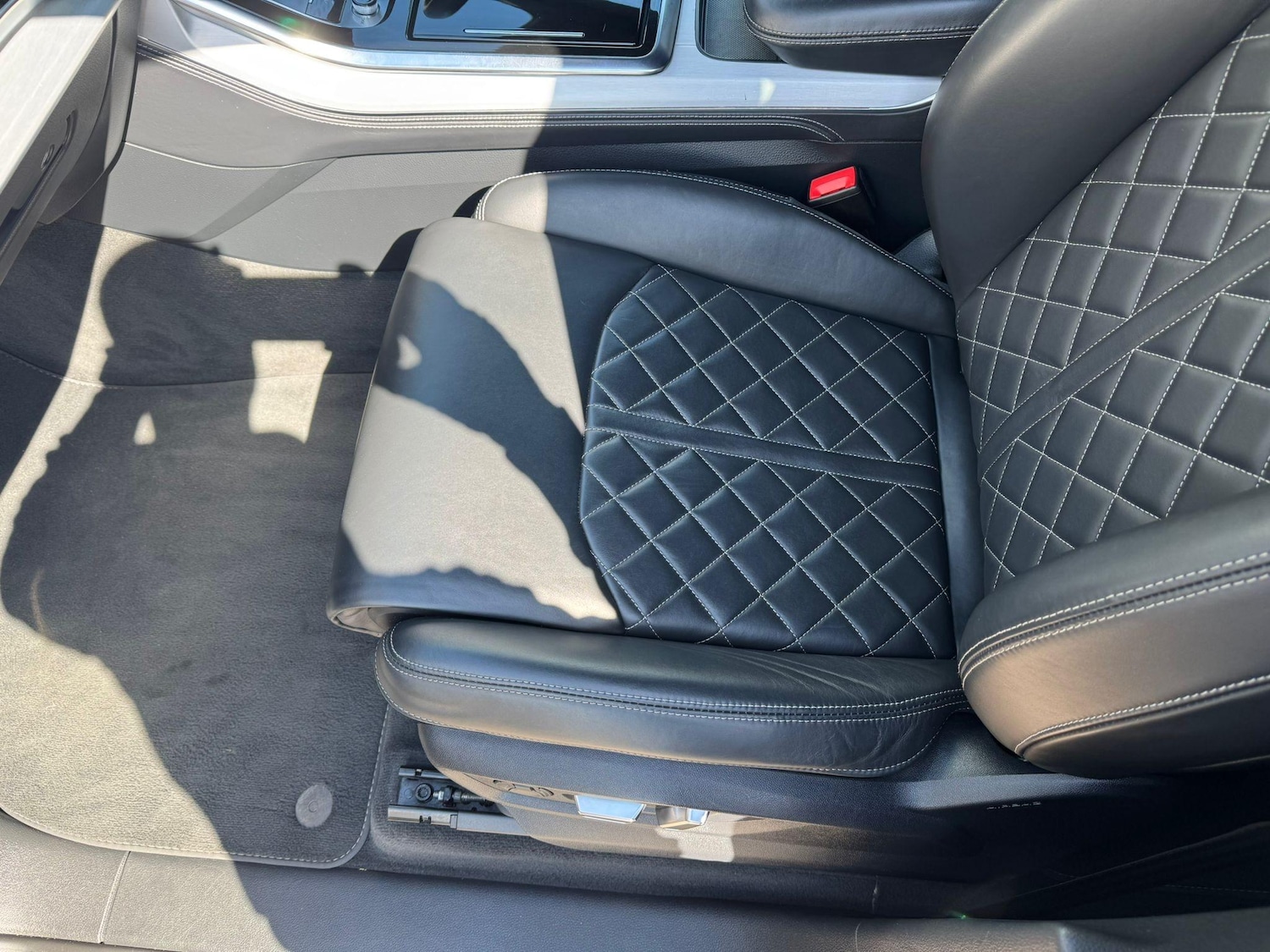 Used Audi Q8 2020 for sale - 76647463: Photo 29