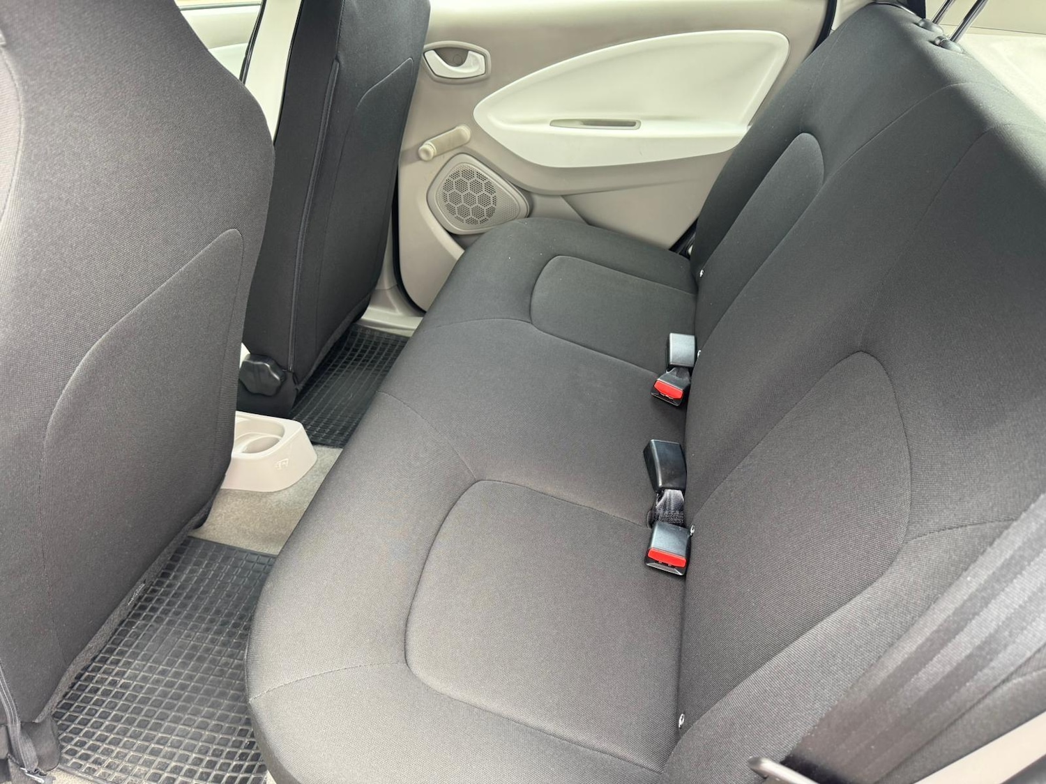 Used Renault Zoe for sale - 76647480: Photo 11