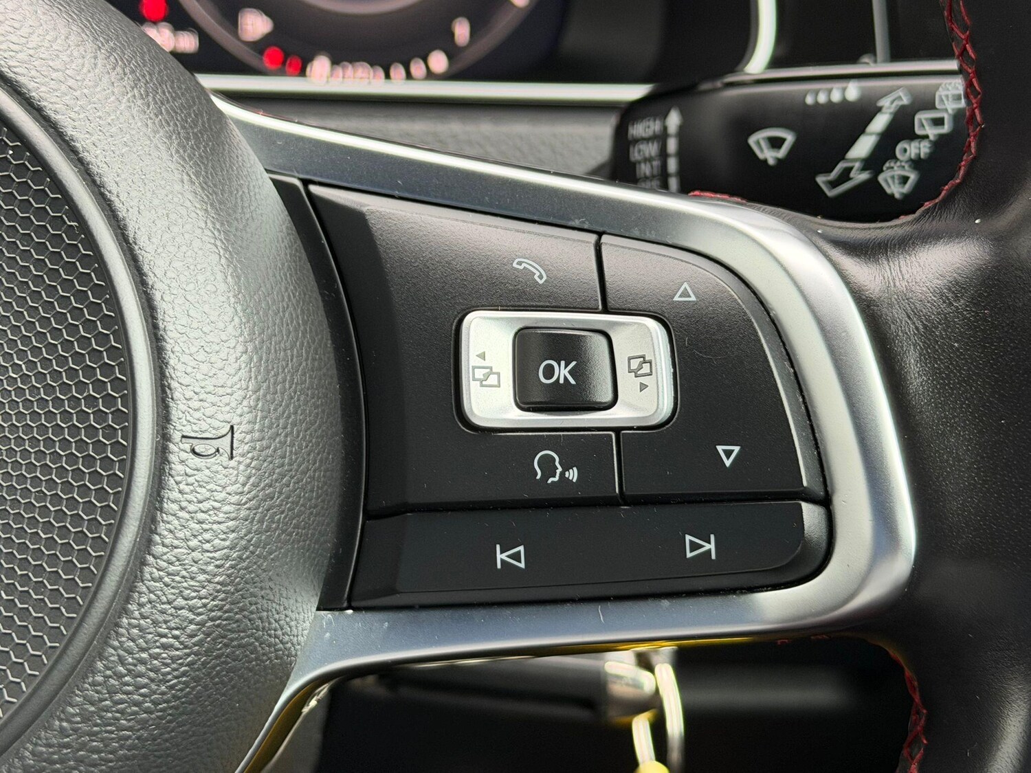 Used Volkswagen Golf 2017 for sale - 76647457: Photo 11