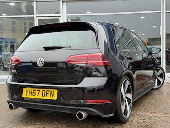 Used Volkswagen Golf 2017 for sale - 76647457: Photo