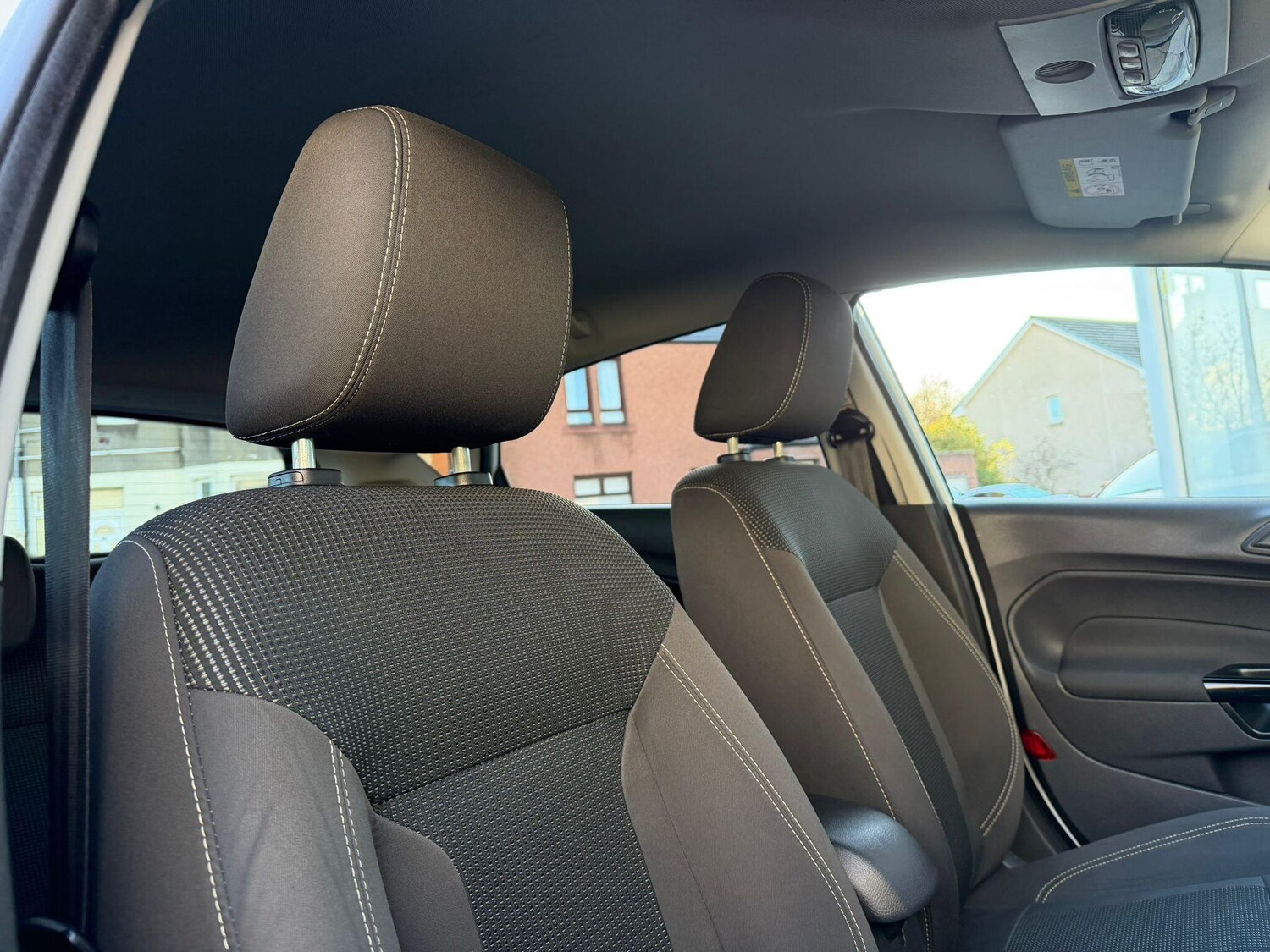 Used Ford Fiesta 2015 for sale - 76647565: Photo 10