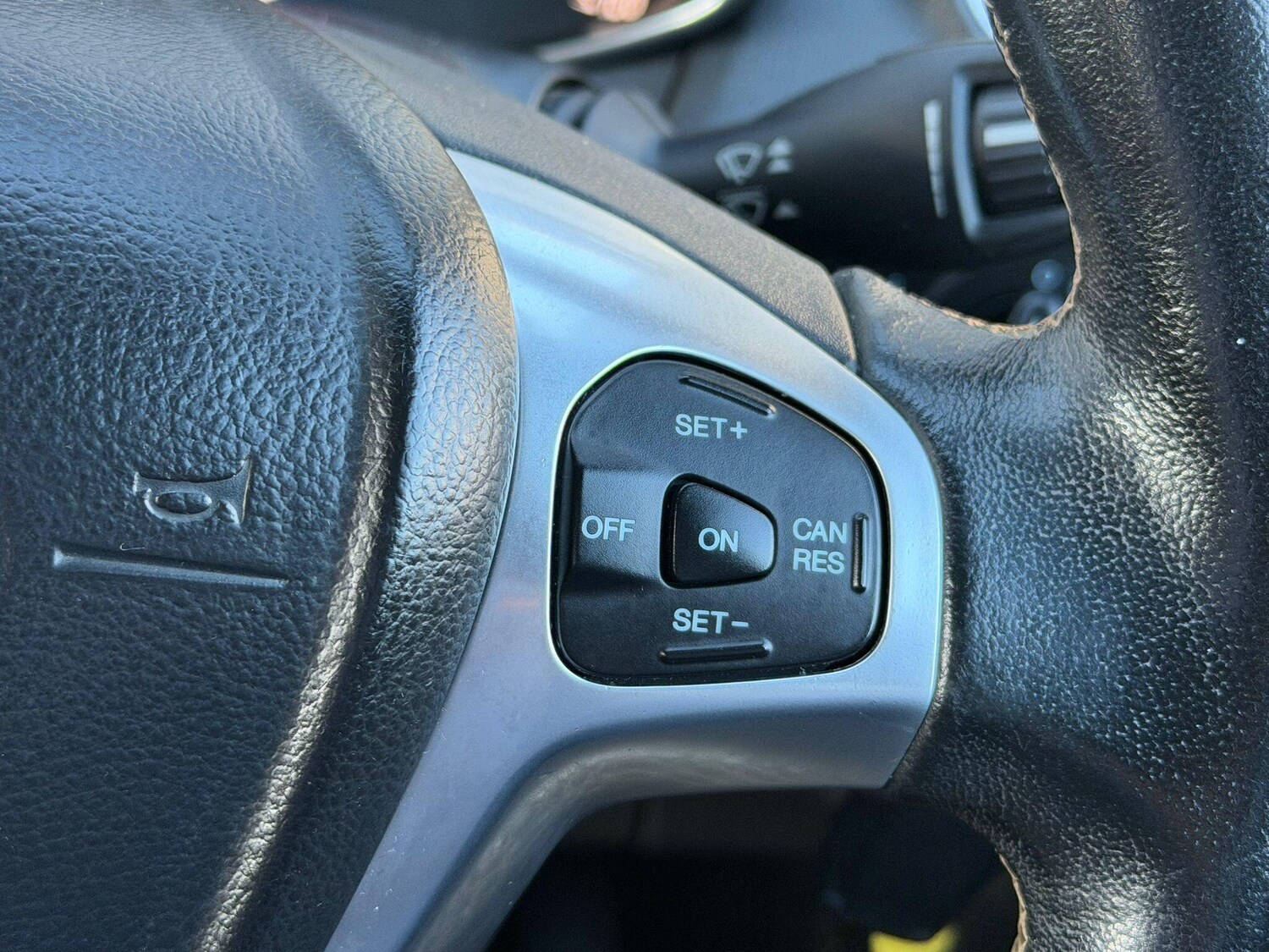 Used Ford Fiesta 2015 for sale - 76647565: Photo 13