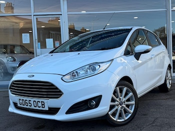 Used Ford Fiesta 2015 for sale - 76647565: Photo