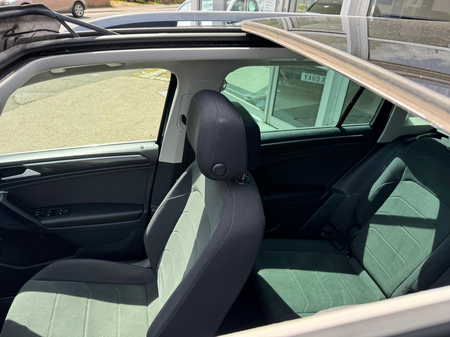 Used Volkswagen Tiguan 2021 for sale - 76647501: Photo 27