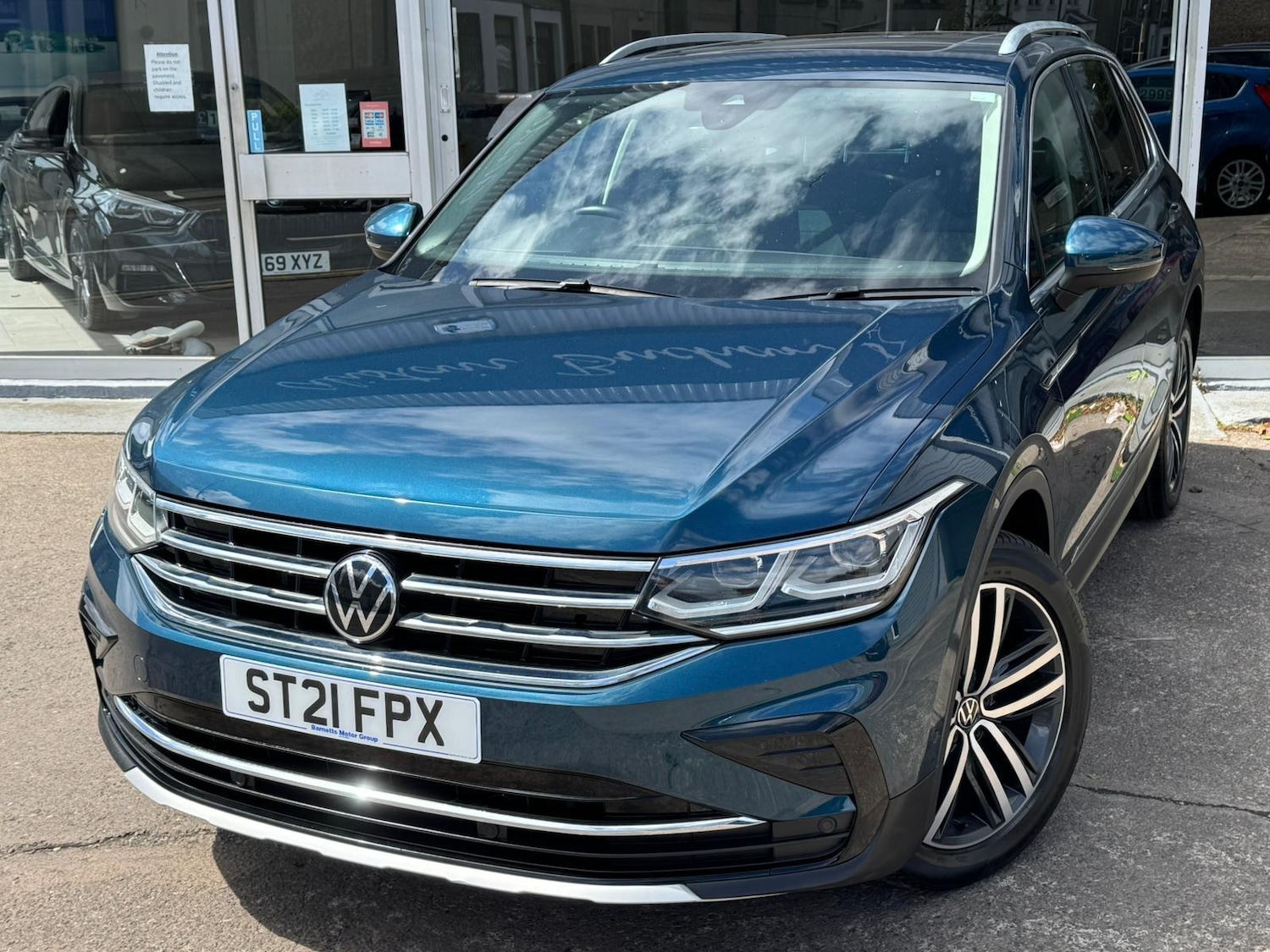 Used Volkswagen Tiguan 2021 for sale - 76647501: Photo 4