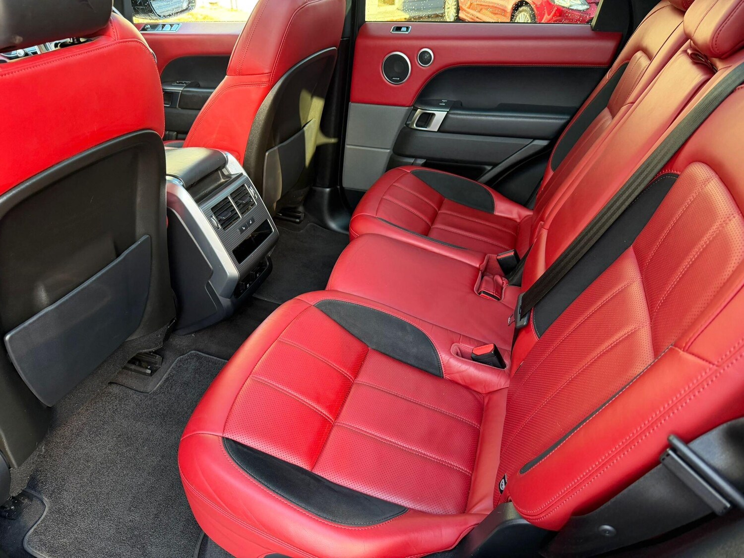 Used Land Rover Range Rover Sport 2018 for sale - 76645698: Photo 10