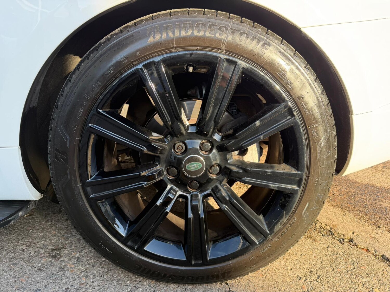 Used Land Rover Range Rover Sport 2018 for sale - 76645698: Photo 17