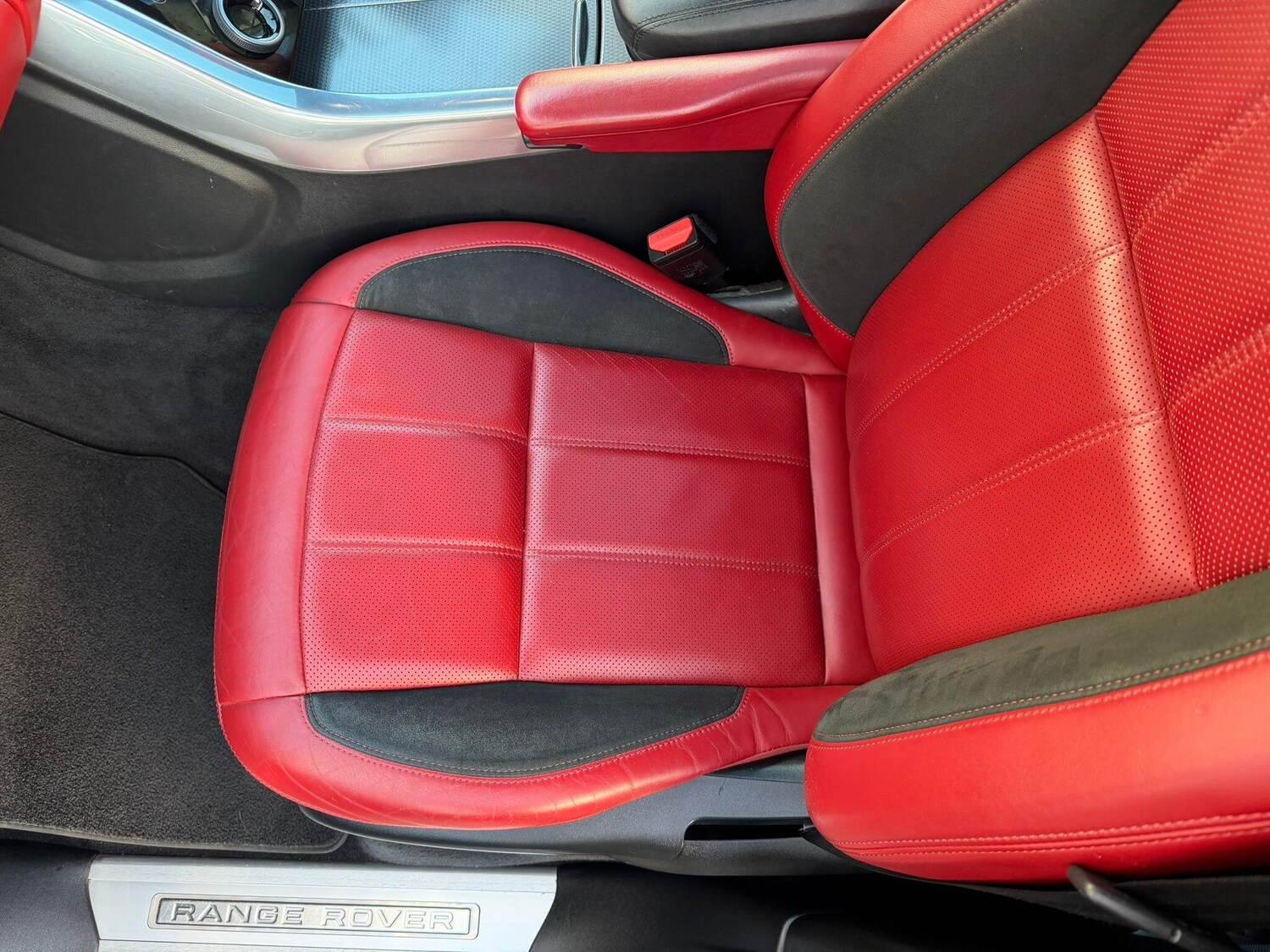 Used Land Rover Range Rover Sport 2018 for sale - 76645698: Photo 26