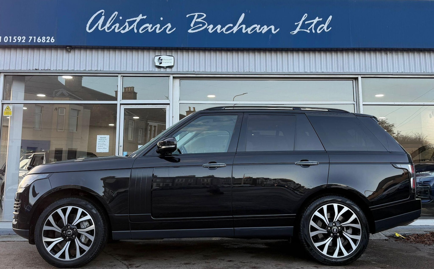 Used Land Rover Range Rover 2021 for sale - 76780668: Photo 2