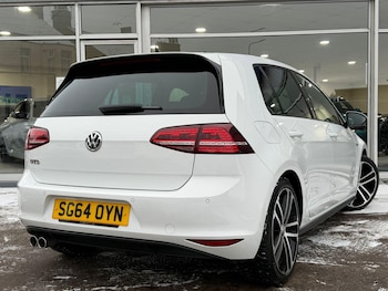Used Volkswagen Golf 2014 for sale - 77109673: Photo