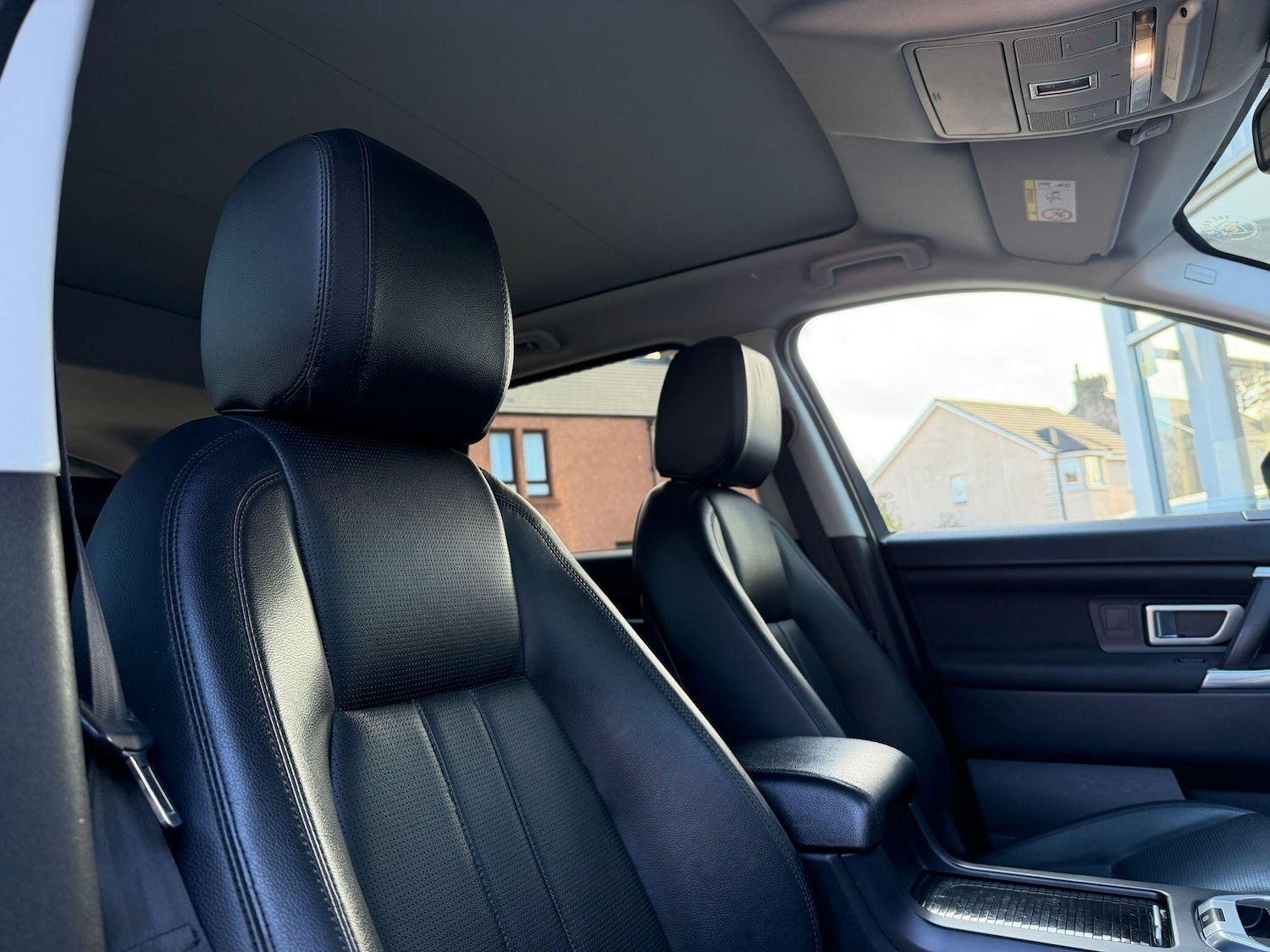 Used Land Rover Discovery Sport 2015 for sale - 78019789: Photo 10