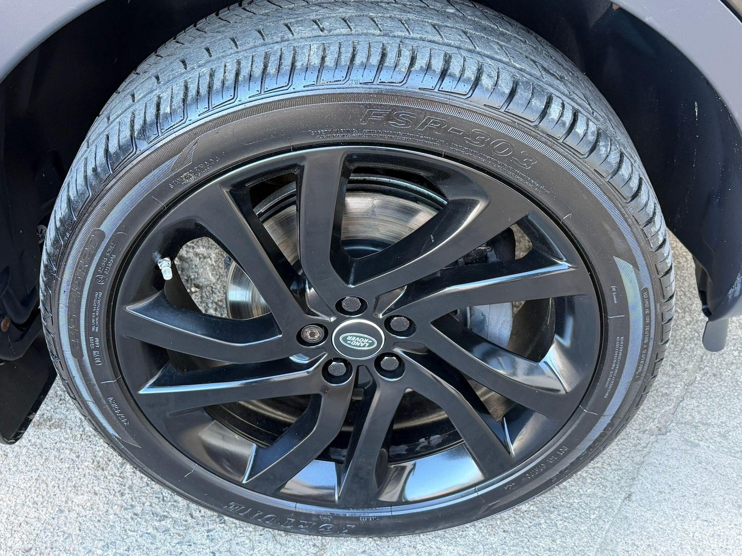 Used Land Rover Discovery Sport 2015 for sale - 78019789: Photo 22