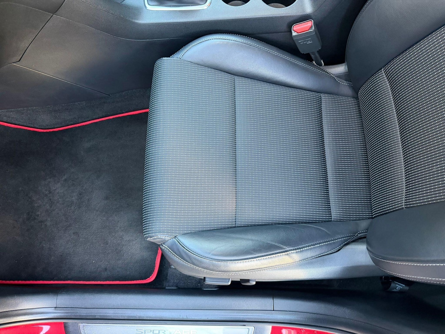 Used Kia Sportage 2019 for sale - 76657165: Photo 32