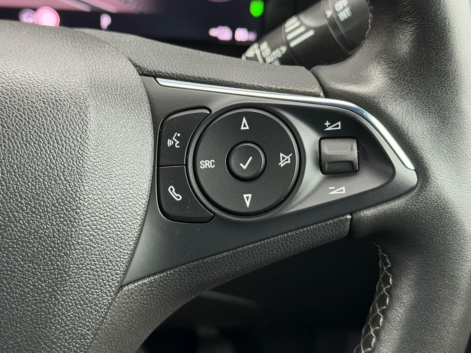 Used Vauxhall Mokka Electric for sale - 77853646: Photo 11