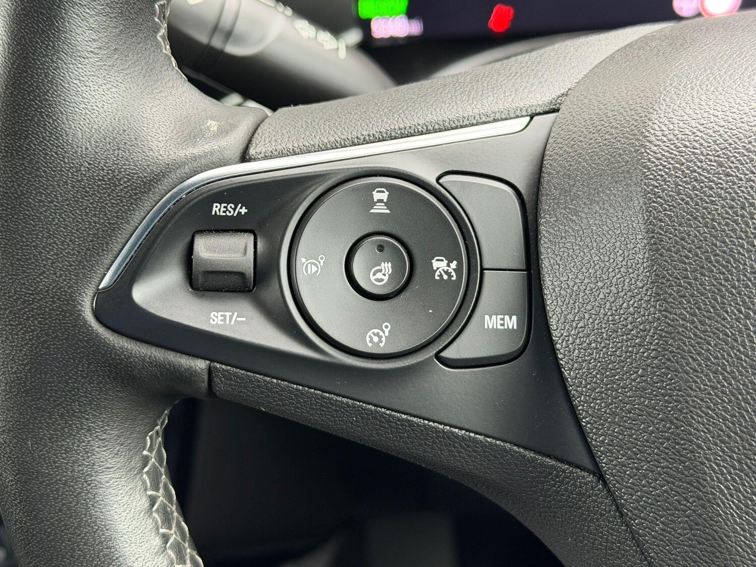 Used Vauxhall Mokka Electric for sale - 77853646: Photo 13