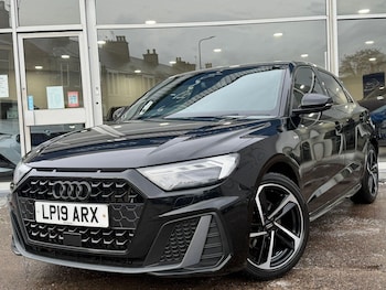 Used Audi A1 2019 for sale - 77143743: Photo